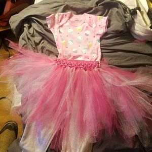 Any Size/theme/color (s) ((up to 5))